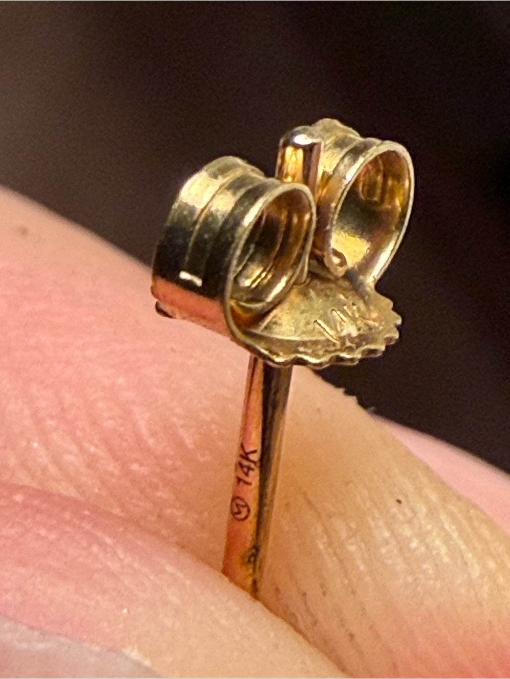 Mejuri Single Tiny Diamond Stud - Picture 7 of 16